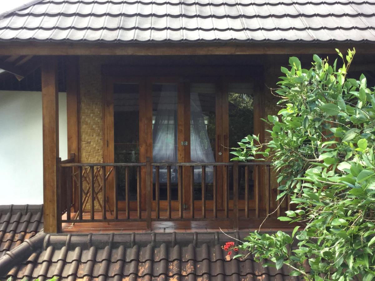 Villa Jati Mangsit 셍기기 외부 사진